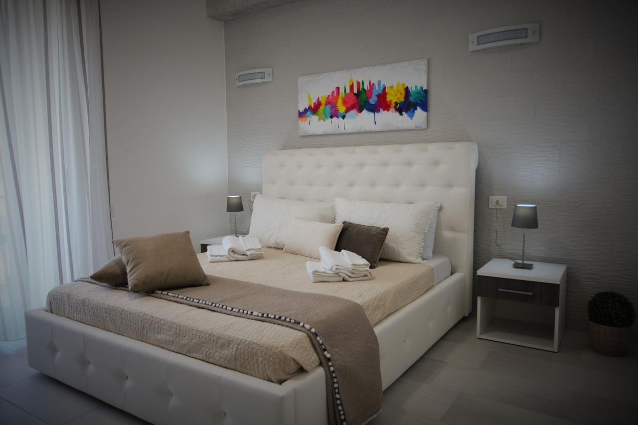 Central Apartments 크로토네 외부 사진